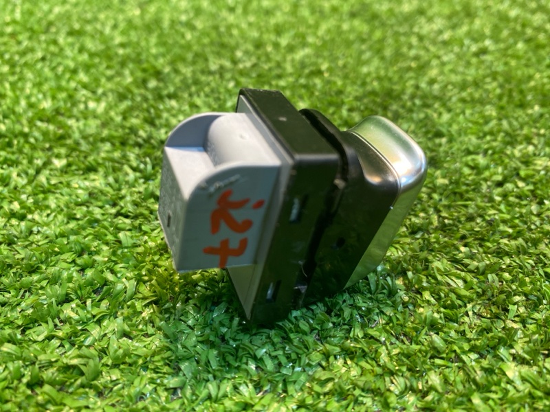 Кнопка стеклоподъемника, 500 рублей, Фроловское