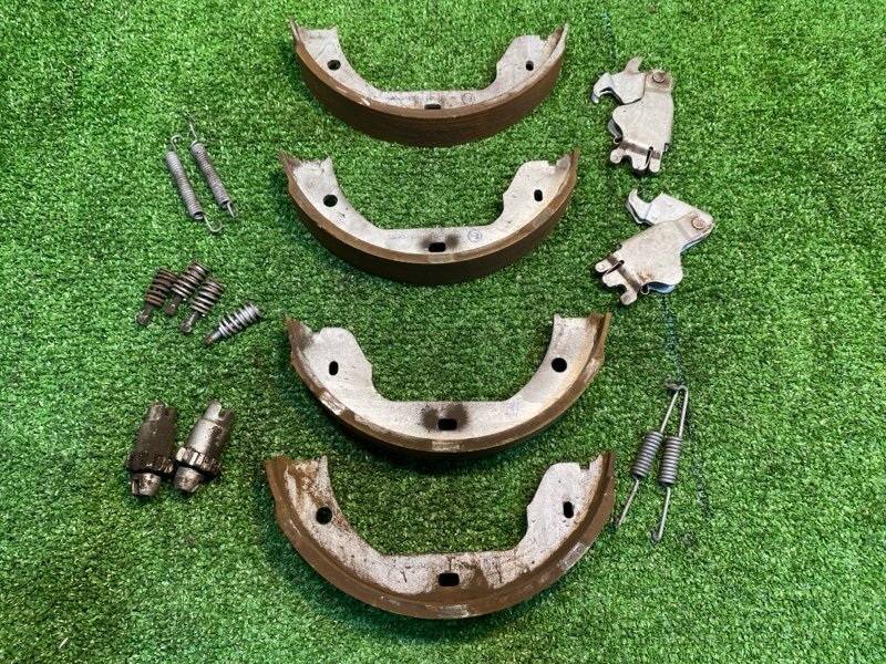 Колодки стояночного тормоза, 4200 рублей, Фроловское