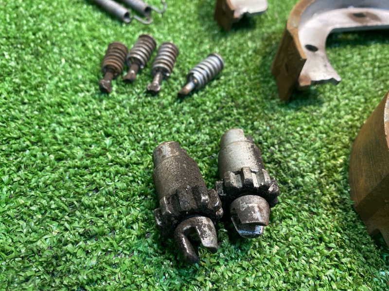 Колодки стояночного тормоза, 4200 рублей, Фроловское