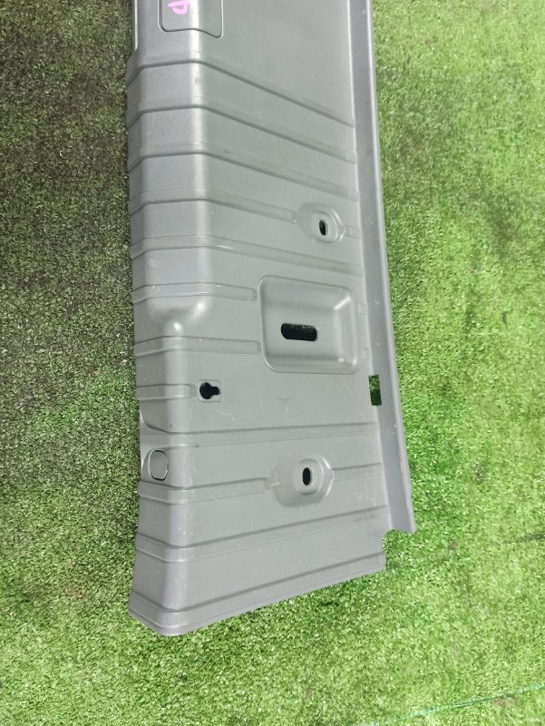 Обшивка багажника, 1000 рублей, Фроловское