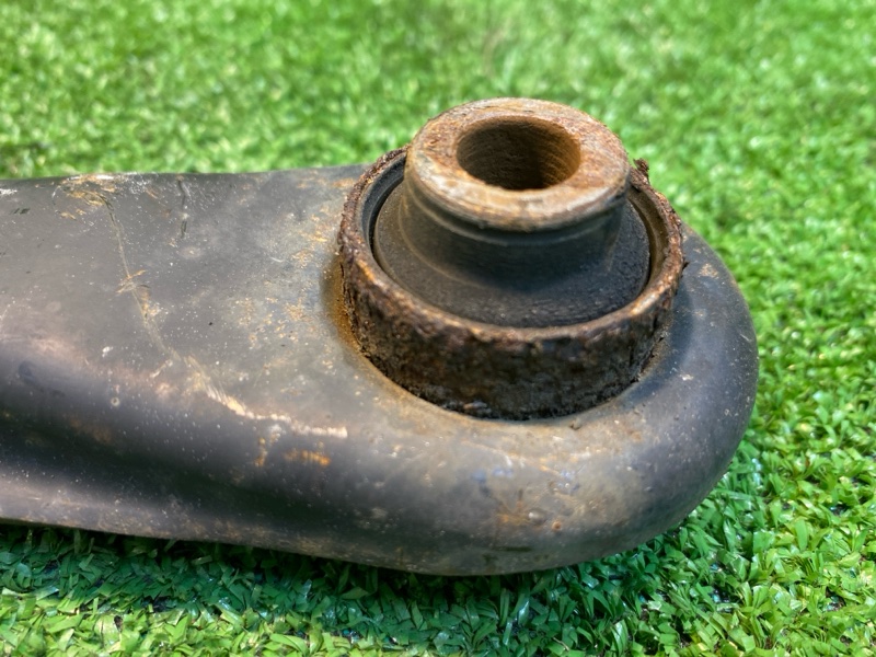 Рычаг подвески, 1000 рублей, Фроловское