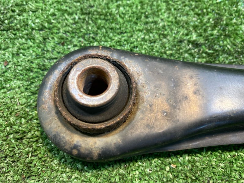 Рычаг подвески, 1000 рублей, Фроловское