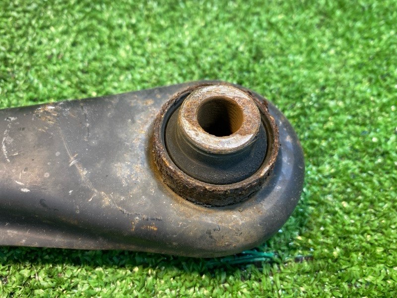 Рычаг подвески, 1000 рублей, Фроловское