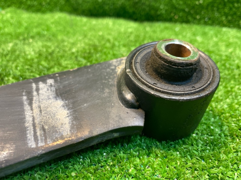 Рычаг подвески, 1800 рублей, Фроловское