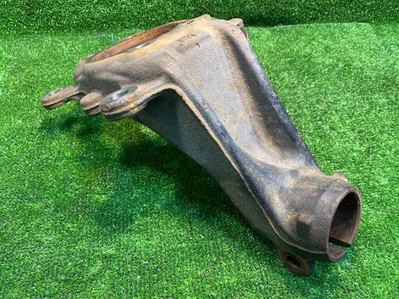 Кулак поворотный, 4500 рублей, Фроловское