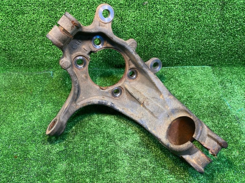 Кулак поворотный, 4500 рублей, Фроловское