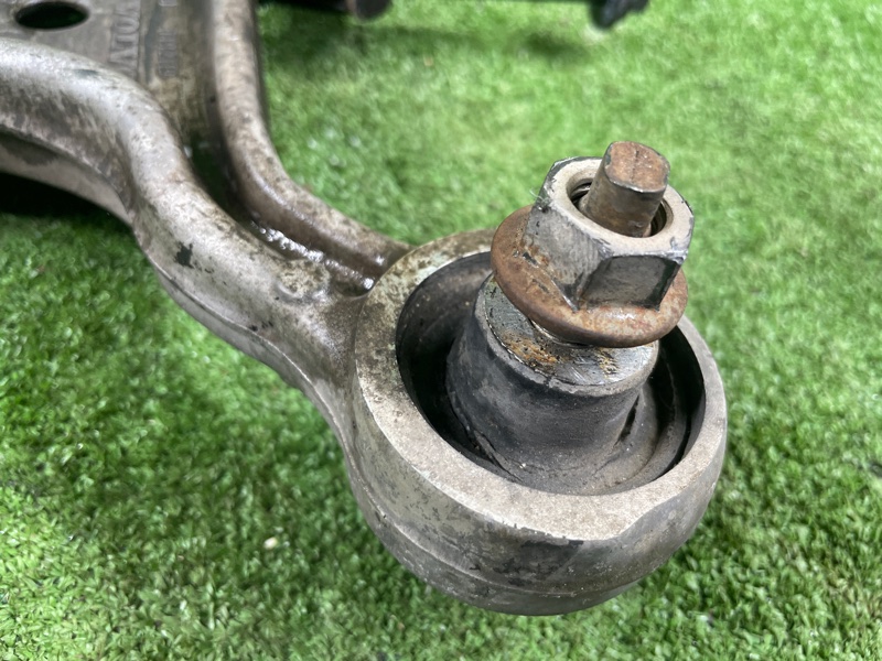 Рычаг подвески нижний, 3000 рублей, Фроловское