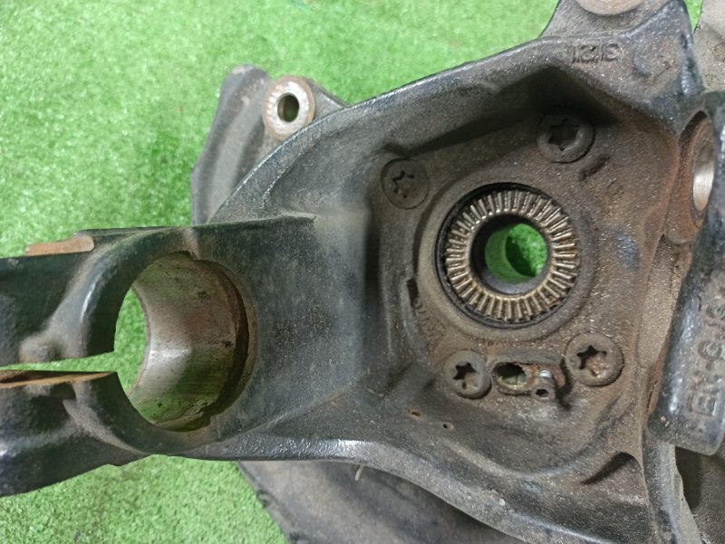 Кулак поворотный, 6000 рублей, Фроловское