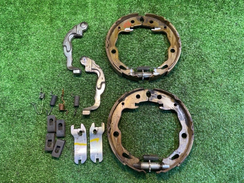 Колодки стояночного тормоза, 4500 рублей, Фроловское