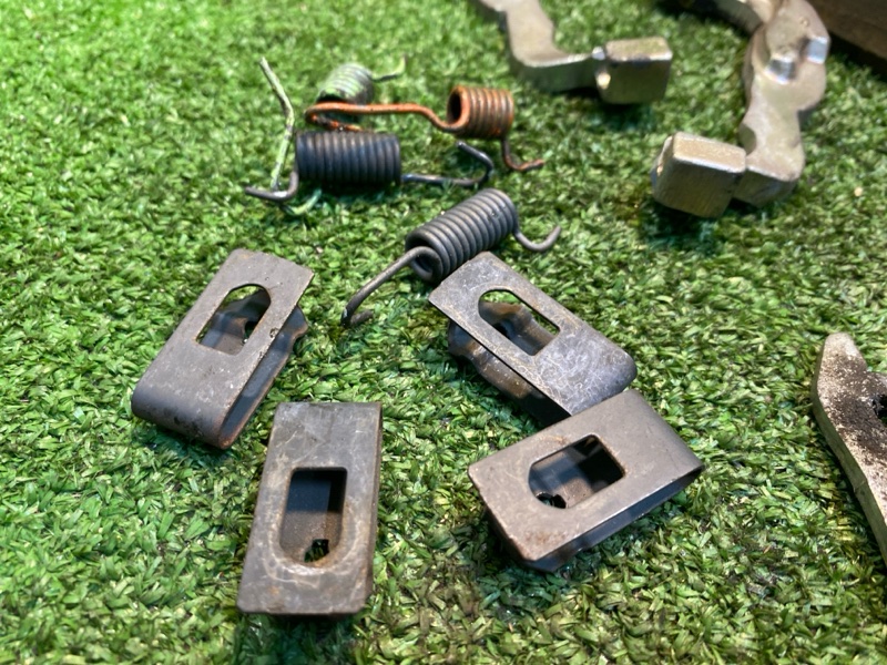 Колодки стояночного тормоза, 4500 рублей, Фроловское