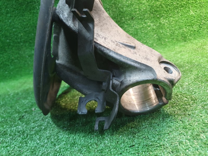 Кулак поворотный левый, 3000 рублей, Фроловское