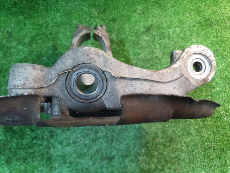 Кулак поворотный правый, 3000 рублей, Фроловское