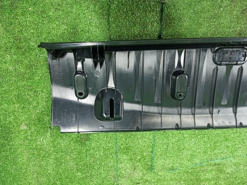 Обшивка багажника, 1000 рублей, Фроловское