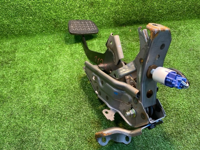 Педаль тормоза, 690 рублей, Фроловское