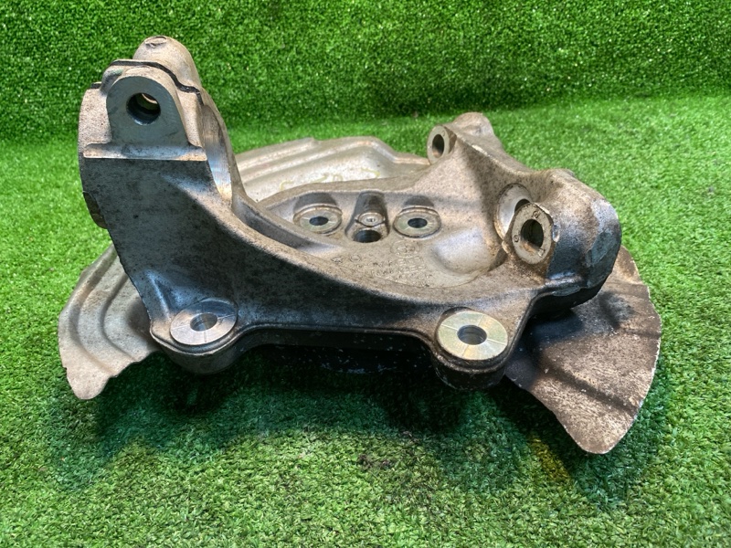 Кулак поворотный, 2000 рублей, Фроловское