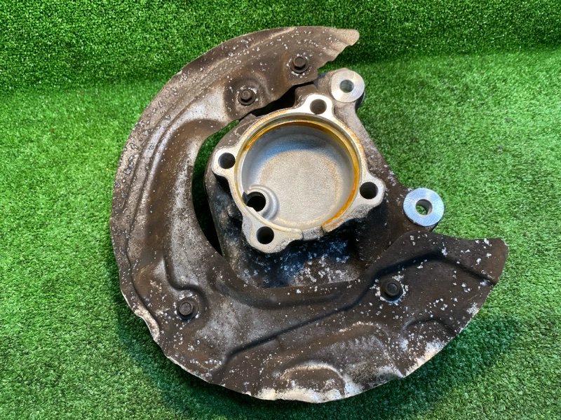 Кулак поворотный, 2000 рублей, Фроловское