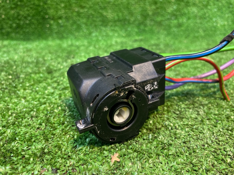 Контактная группа замка зажигания, 2000 рублей, Фроловское