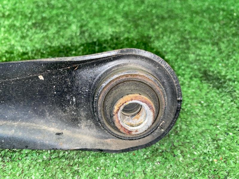 Рычаг подвески, 1500 рублей, Фроловское