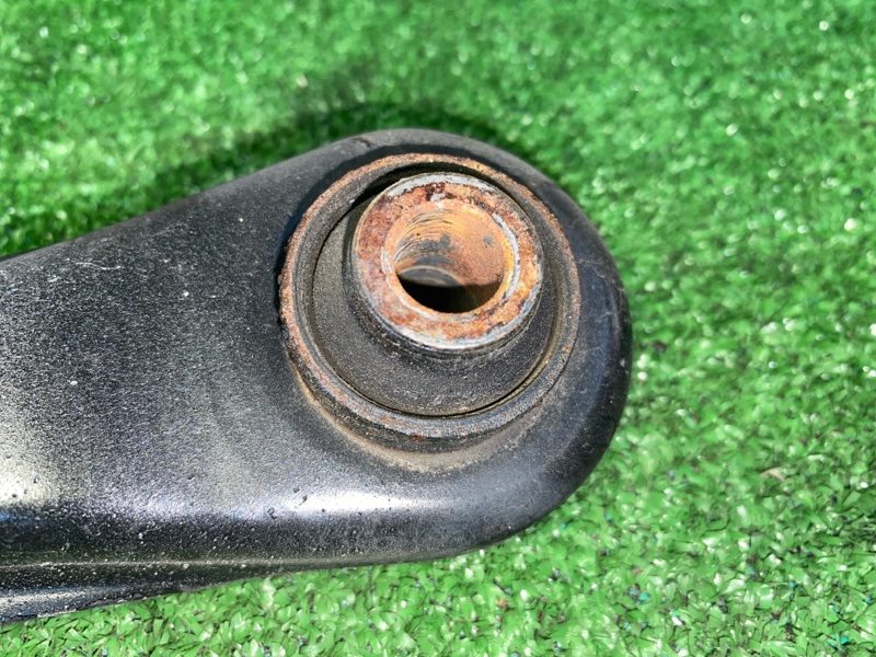 Рычаг подвески, 1500 рублей, Фроловское