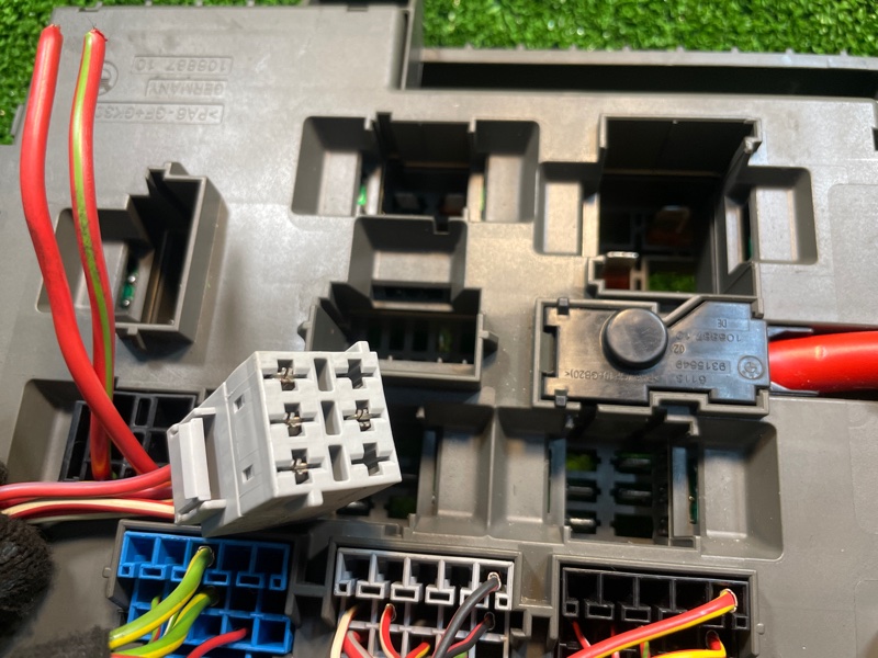 Блок предохранителей под капот, 1200 рублей, Фроловское