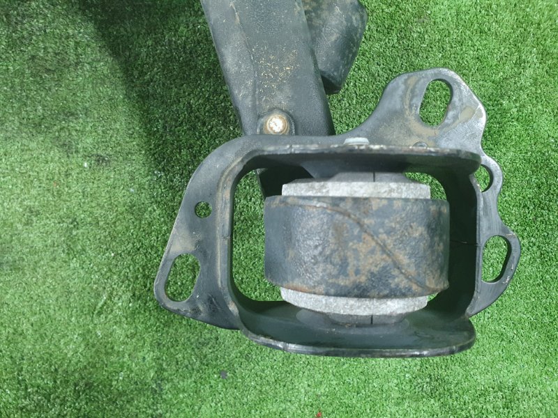 Кулак задний правый, 17000 рублей, Фроловское