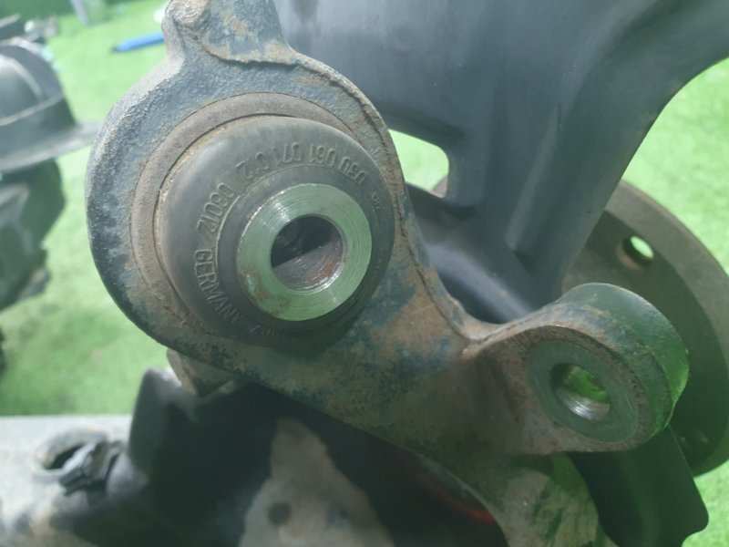 Кулак задний правый, 17000 рублей, Фроловское