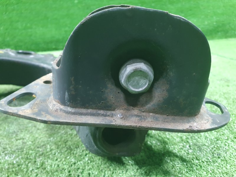 Кулак задний правый, 7000 рублей, Фроловское