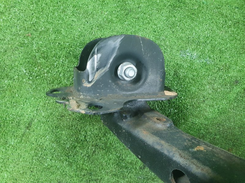 Кулак задний правый, 7000 рублей, Фроловское