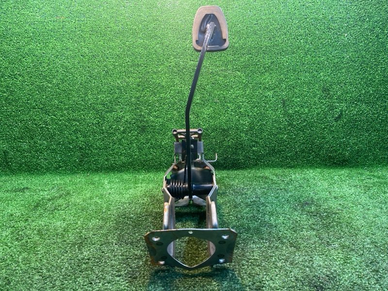 Педаль тормоза, 1500 рублей, Фроловское