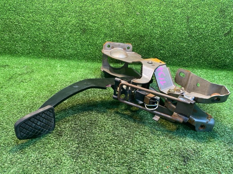 Педаль тормоза, 1500 рублей, Фроловское