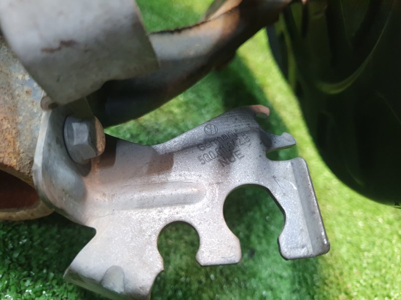 Кулак поворотный правый, 4000 рублей, Фроловское