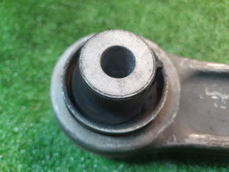 Рычаг подвески, 1500 рублей, Фроловское