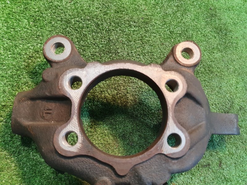 Кулак поворотный, 1800 рублей, Фроловское