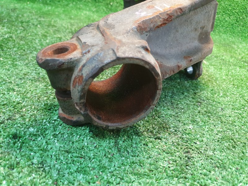 Кулак поворотный левый, 4500 рублей, Фроловское