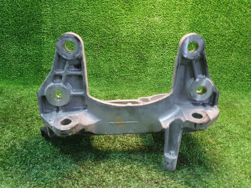 Кронштейн двигателя, 3500 рублей, Фроловское