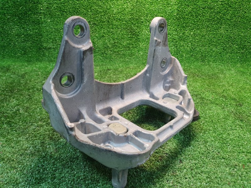 Кронштейн двигателя, 3500 рублей, Фроловское