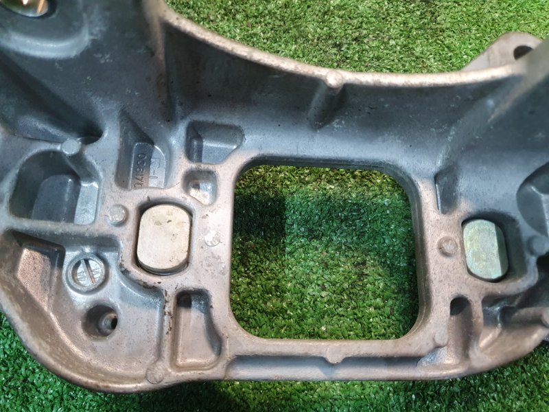 Кронштейн двигателя, 3500 рублей, Фроловское