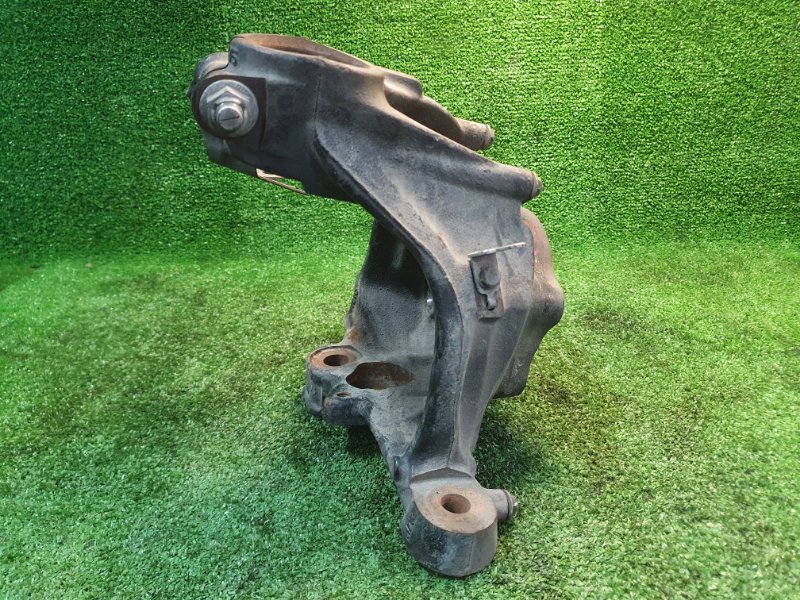 Кулак поворотный левый, 3000 рублей, Фроловское