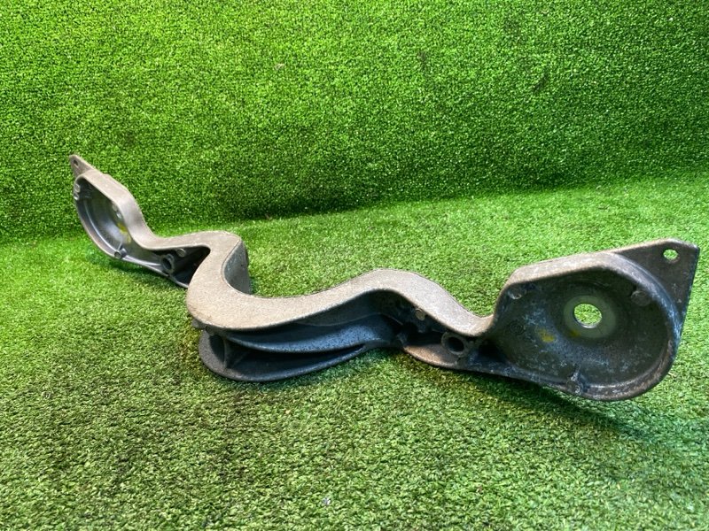 Кронштейн редуктора, 1000 рублей, Фроловское