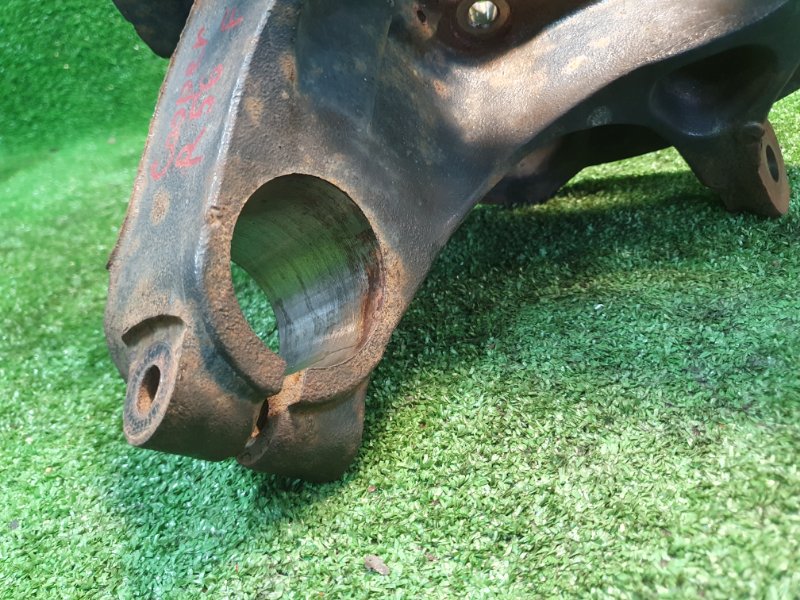 Кулак поворотный правый, 2000 рублей, Фроловское