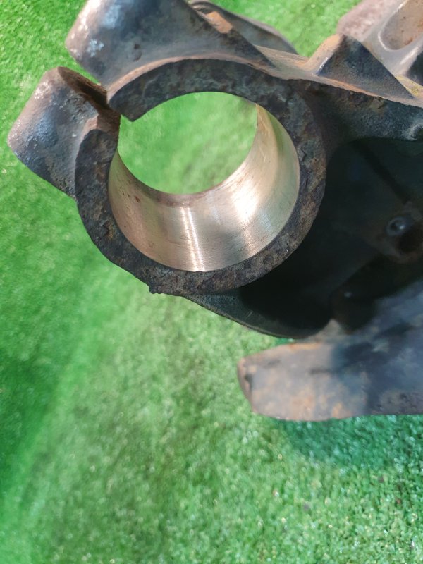 Кулак поворотный правый, 2000 рублей, Фроловское