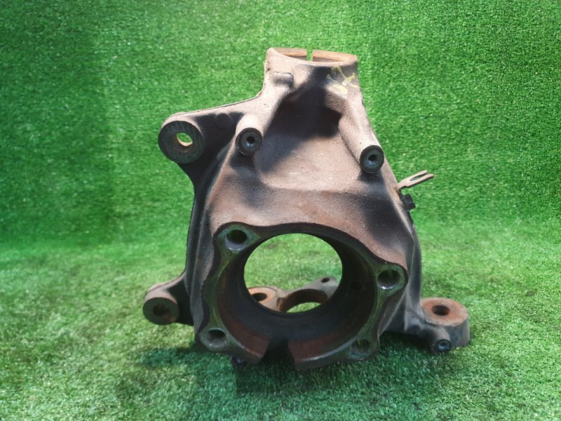 Кулак поворотный правый, 3000 рублей, Фроловское