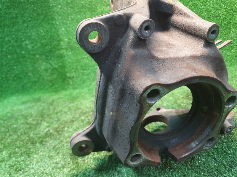 Кулак поворотный правый, 3000 рублей, Фроловское