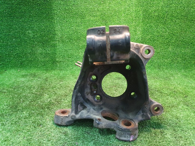 Кулак поворотный правый, 3000 рублей, Фроловское