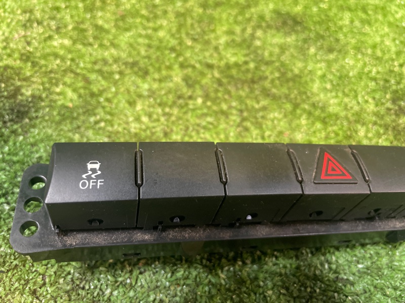 Кнопка аварийной сигнализации, 1000 рублей, Фроловское