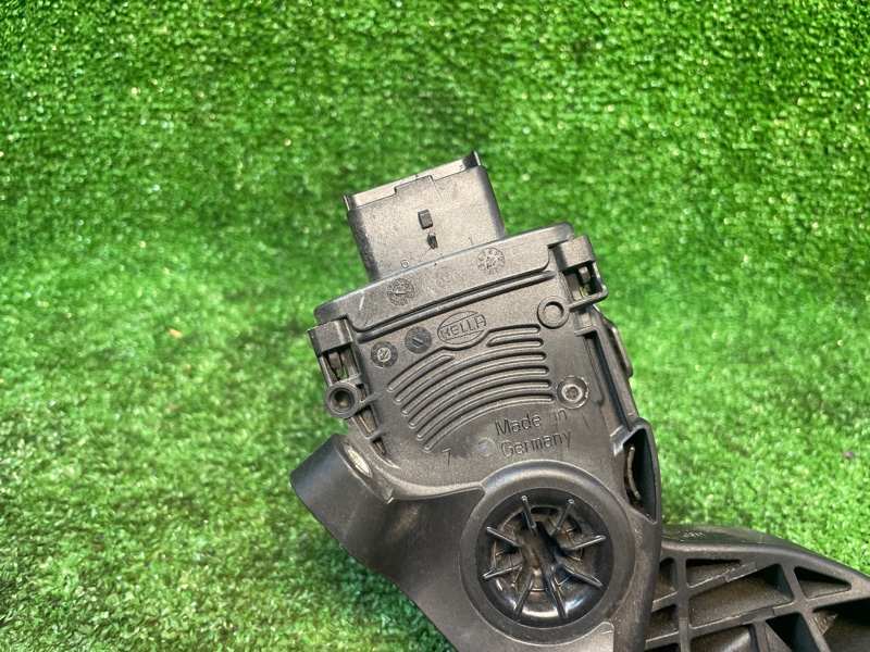 Педаль газа, 750 рублей, Фроловское