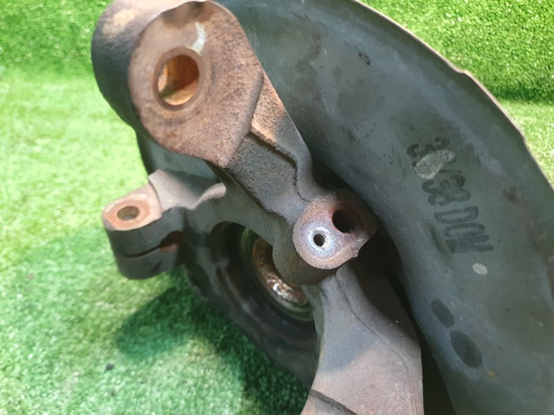 Кулак поворотный правый, 3500 рублей, Фроловское