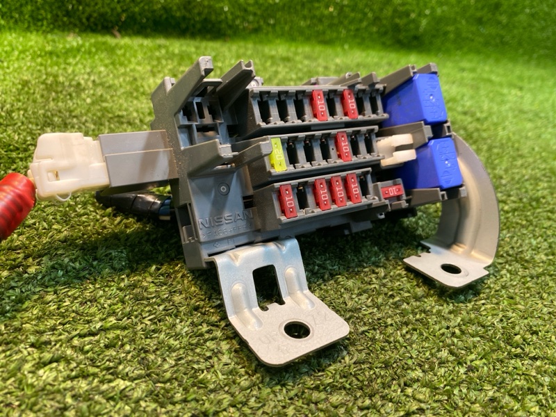 Блок предохранителей, 1000 рублей, Фроловское