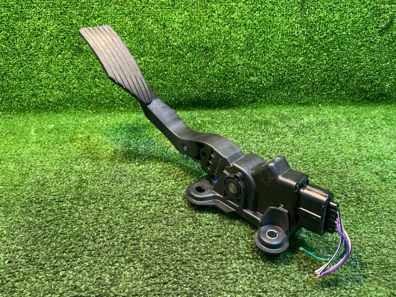 Педаль газа, 550 рублей, Фроловское