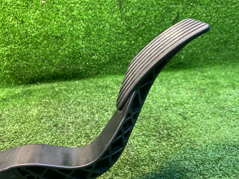 Педаль газа, 550 рублей, Фроловское